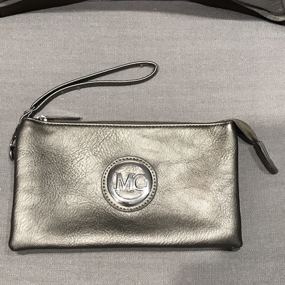 Guang tong wallet/clutch/wristlet